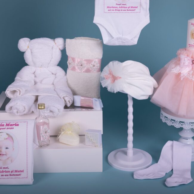 Set Complet Trusou de Botez Milla Personalizat Gratuit Set Complet Trusou de Botez Milla Personalizat Gratuit