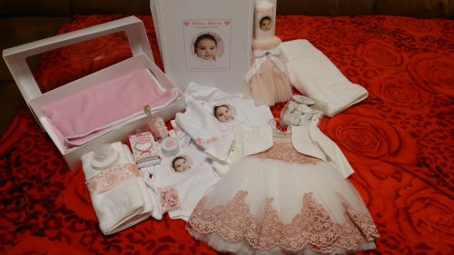 SET TRUSOU BOTEZ FATA MILLA 0-12 luni "Deluxe" 18 piese photo review